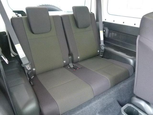 ジムニー ＸＣ　５速マニュアル　パイオニアＳＤナビ　バックカメラ　ＥＴＣ　衝突軽減ブレーキ　シートヒーター　ワンオーナー（15枚目）