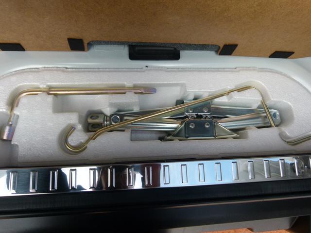 ジムニー ＸＣ　５速マニュアル　パイオニアＳＤナビ　バックカメラ　ＥＴＣ　衝突軽減ブレーキ　シートヒーター　ワンオーナー（56枚目）