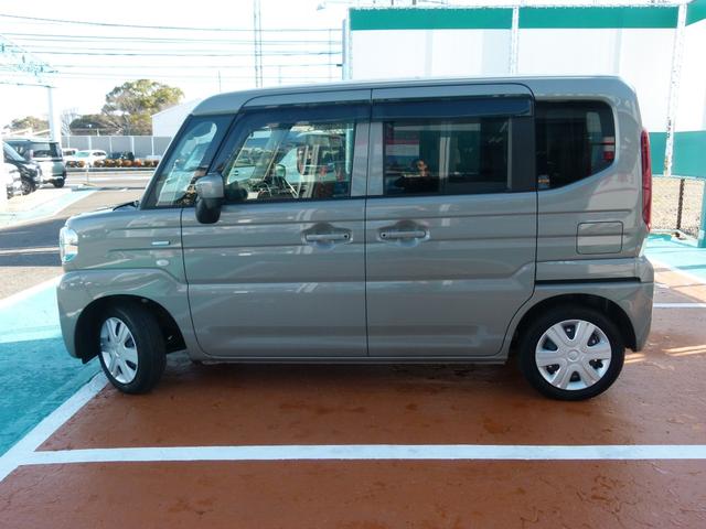 スペーシア ハイブリッドＸ　セーフティーＰＫＧ　全方位モニター　純正スマホ連携メモリーナビ　前後ドラレコ　両側電動スライドドア　衝突軽減ブレーキ　前後誤発進抑制　シートヒーター　ワンオーナー（18枚目）