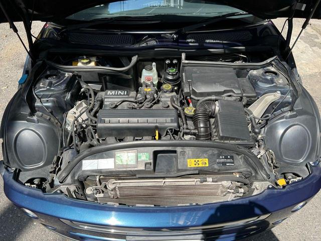 ＭＩＮＩ クーパー　チェックメイト　チェックメイト専用１７インチアルミ　ワンオーナー車　ヘッドライトコーティング済（32枚目）