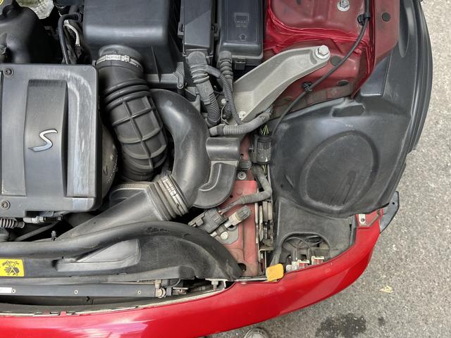 ＭＩＮＩ クーパーＳ　スーパーチャージャー　６速ＭＴ　ツートンカラー（54枚目）