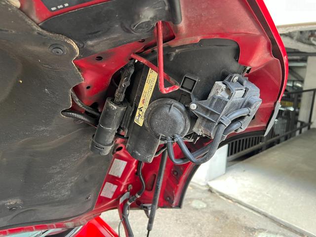 ＭＩＮＩ クーパーＳ　スーパーチャージャー　６速ＭＴ　ツートンカラー（59枚目）