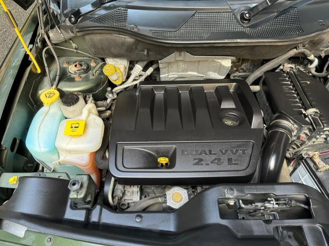 ジープ・パトリオット スポーツ　４ＷＤ　ディーラー車　右ハンドル　純正１７インチ（58枚目）