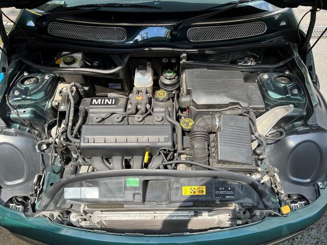 ＭＩＮＩ クーパー　サンルーフ　レザーシート　シートヒーター　ツートンカラー（39枚目）