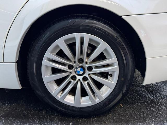３シリーズ ３２５ｉ　直列６気筒エンジン（21枚目）