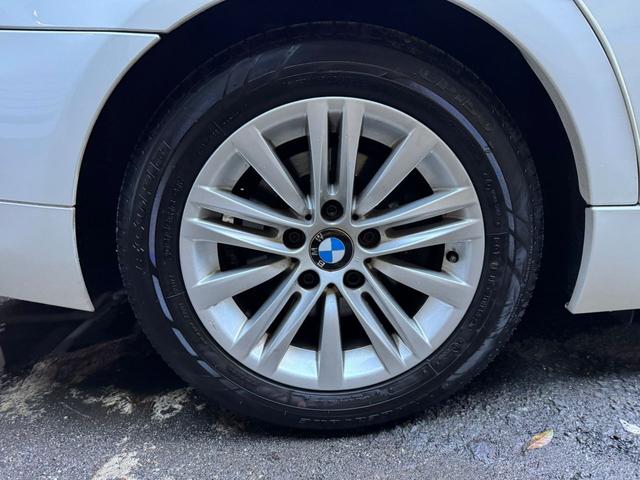 ３シリーズ ３２５ｉ　直列６気筒エンジン（23枚目）