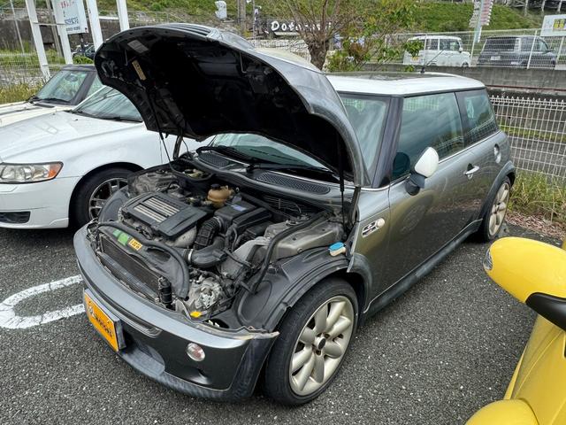 ＭＩＮＩ クーパーＳ　ガラスサンルーフ　コンビレザーシート（53枚目）