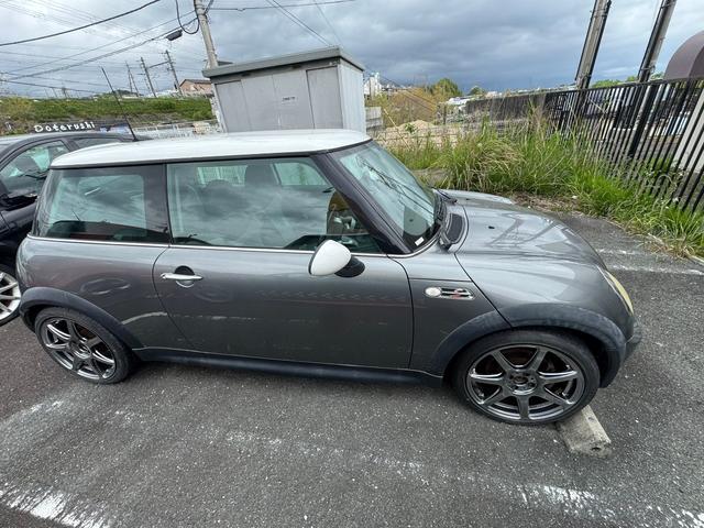 ＭＩＮＩ クーパーＳ　ＷＯＲＫ　ＥＭＯＴＩＯＮ１７インチアルミ（8枚目）