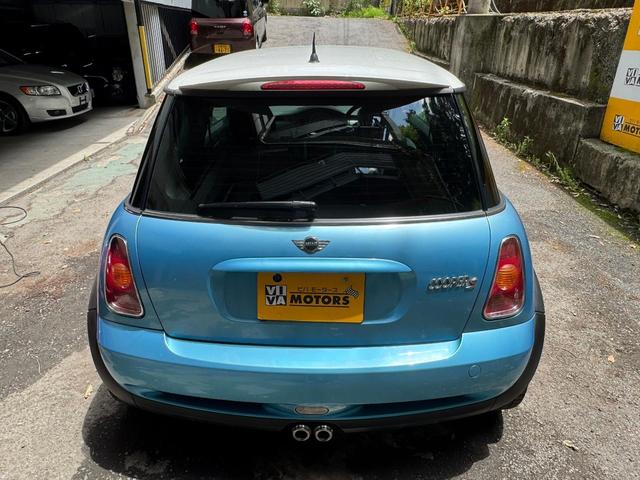 ＭＩＮＩ クーパーＳ　６ＭＴ　スーパーチャージャー　ナビＴＶ（12枚目）