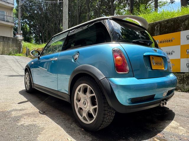 ＭＩＮＩ クーパーＳ　６ＭＴ　スーパーチャージャー　ナビＴＶ（15枚目）