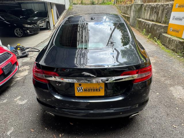 ＸＦ ３．０ラグジュアリー　プッシュスタート　純正ナビ　バックモニター（13枚目）