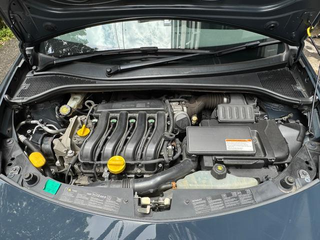 ルーテシア エクスプレッション　ＭＴ　５ＭＴ　４０台限定モデル　後席手動ウインドウ（59枚目）