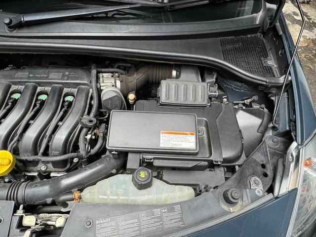 ルーテシア エクスプレッション　ＭＴ　５ＭＴ　４０台限定モデル　後席手動ウインドウ（61枚目）