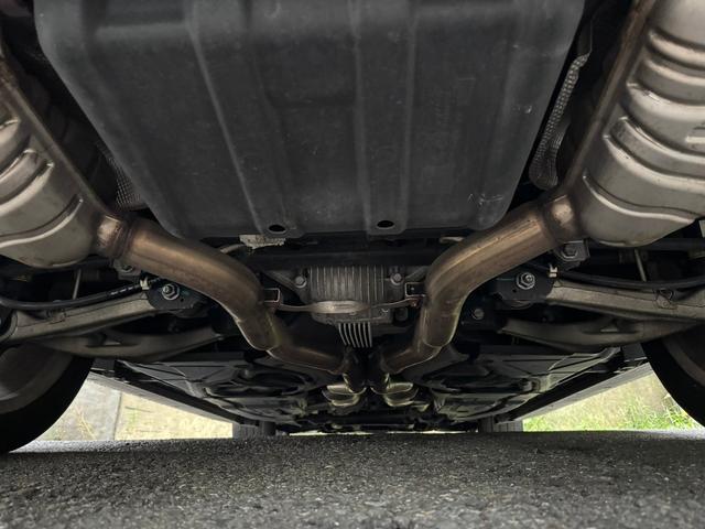 Ｍクラス 　ＭＬ６３　４ＷＤ　Ｖ８　６２００ｃｃ　ｈａｒｍａｎ／ｋａｒｄｏｎ　ブラックレザーシート　ガラスサンルーフ　バックモニター　２０インチアルミ（73枚目）