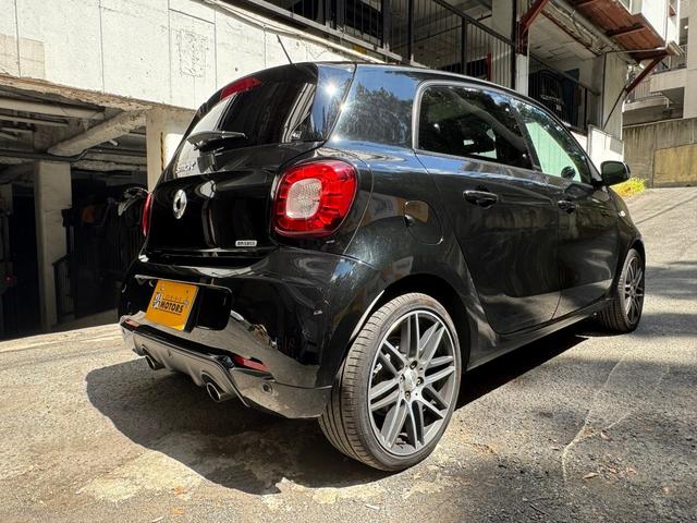 スマートフォーフォー ＢＲＡＢＵＳ　エクスクルーシブ（12枚目）