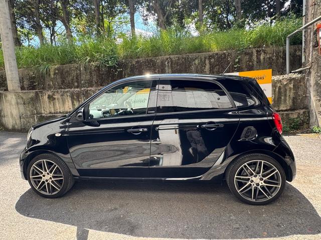 スマートフォーフォー ＢＲＡＢＵＳ　エクスクルーシブ（17枚目）