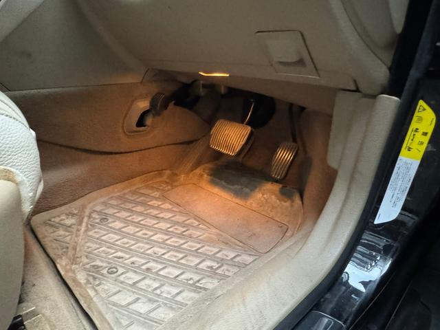 ＸＣ９０ ３．２　ＳＥ　ＡＷＤ　ＡＷＤ　ガラスサンルーフ　ベージュレザーシート　３列シート７人乗り　１７インチ純正ホイール（33枚目）