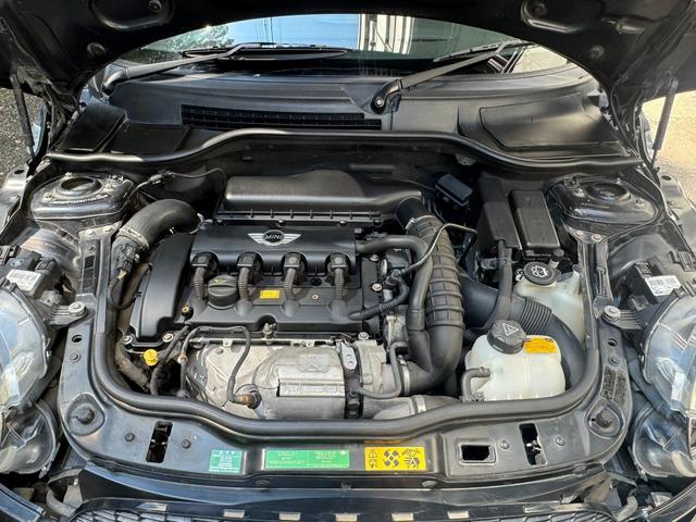 ＭＩＮＩ クーパーＳ　６速ＭＴ　ターボ　Ｖｅｎｅｒｄｉ１７インチアルミ　オートエアコン　ＥＴＣ（54枚目）