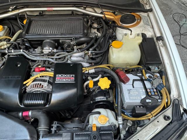 レガシィツーリングワゴン ＧＴ－Ｂリミテッド　５ＭＴ　ターボ　Ｄ型　ＳＴｉタワーバー　Ｄｅｆｉブースト計　Ｄｅｆｉ水温計　永井電子ＵＬＴＲＡスピードモニター　トラストターボタイマー　ＥＴＣ　ビルシュタインショックアブソーバー（68枚目）