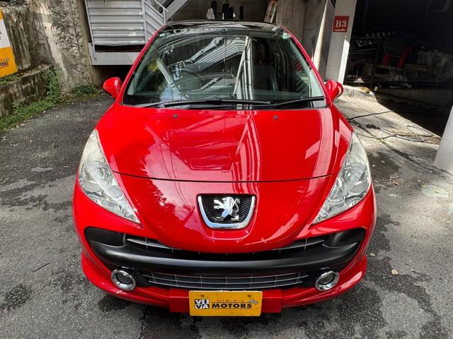 ２０７ ＧＴ　５ＭＴ　ターボ　パノラマルーフ　純正１７インチアルミ　ワンセグナビ　純正フロアマット　ＥＴＣ（3枚目）