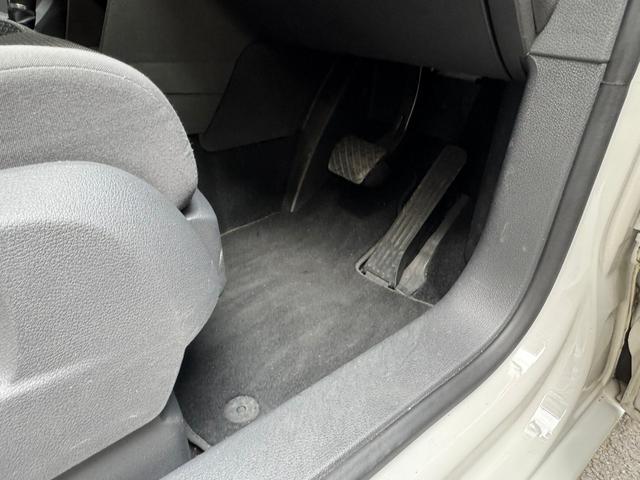 ゴルフトゥーラン ＴＳＩ　コンフォートライン（29枚目）