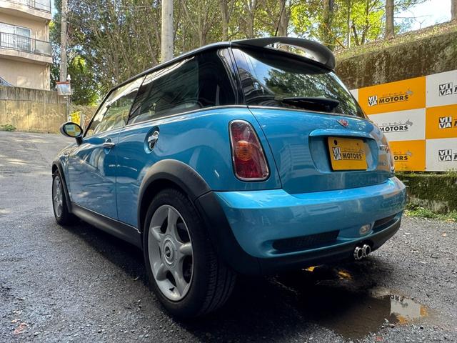 ＭＩＮＩ クーパーＳ　６ＭＴ　スーパーチャージャー　純正１６インチホイール　ＥＴＣ　カロッツェリアオーディオＤＥＨ－５２００（15枚目）