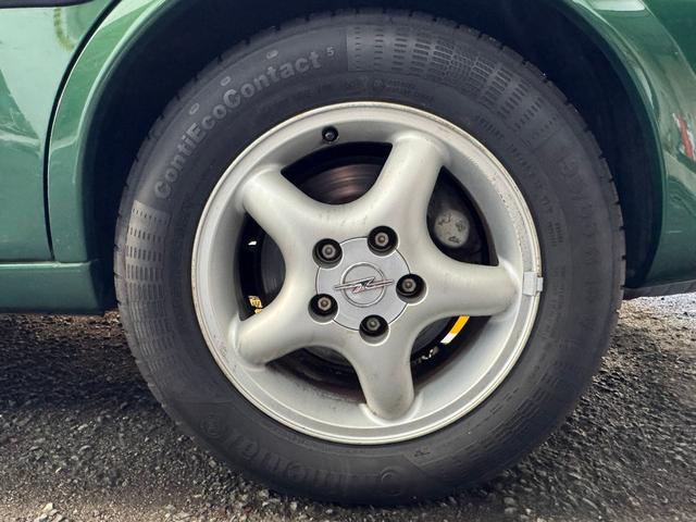 ベクトラ ＣＤ　走行１万ｋｍ　純正１５インチホイール　ＥＣＯＴＥＣエンジン　カラーＣＤ３６９　ＲＩＯ　ＶＥＲＤＥ　ＰＥＡＲＬ　ＭＥＴ（21枚目）