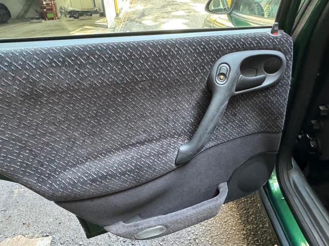 ベクトラ ＣＤ　走行１万ｋｍ　純正１５インチホイール　ＥＣＯＴＥＣエンジン　カラーＣＤ３６９　ＲＩＯ　ＶＥＲＤＥ　ＰＥＡＲＬ　ＭＥＴ（36枚目）