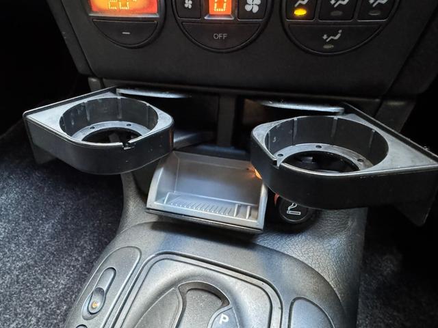 ベクトラ ＣＤ　走行１万ｋｍ　純正１５インチホイール　ＥＣＯＴＥＣエンジン　カラーＣＤ３６９　ＲＩＯ　ＶＥＲＤＥ　ＰＥＡＲＬ　ＭＥＴ（47枚目）