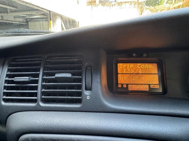 ベクトラ ＣＤ　走行１万ｋｍ　純正１５インチホイール　ＥＣＯＴＥＣエンジン　カラーＣＤ３６９　ＲＩＯ　ＶＥＲＤＥ　ＰＥＡＲＬ　ＭＥＴ（49枚目）