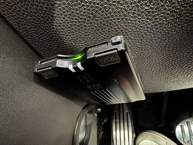 ＭＩＮＩ クーパーＳ　６速ＡＴ　ターボ　ボディカラーチリレッド　ストラーダナビ（52枚目）