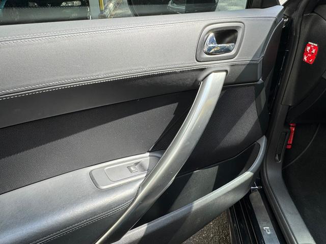 ＲＣＺ ベースグレード　１９インチアルミ　サイバーナビＡＶＩＣ－ＺＨ０７　地デジフルセグ　カラーバックモニター　ＤＶＤ－Ｖ／ＣＤ／Ｂｌｕｅｔｏｏｔｈ／ＵＳＢ／ＳＤ　ＥＴＣ（33枚目）