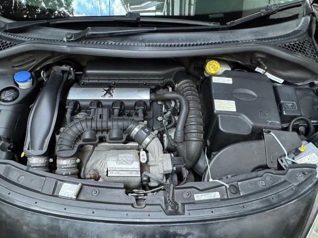 ２０７ ＳＷ　ＧＴｉ　５速ＭＴ　ターボ　ブラックレザーシート　パノラマルーフ　純正１７インチホイール　カロッツェリアＤＥＨ－５５００　ＥＴＣ　スペアタイヤ　オートエアコン（65枚目）