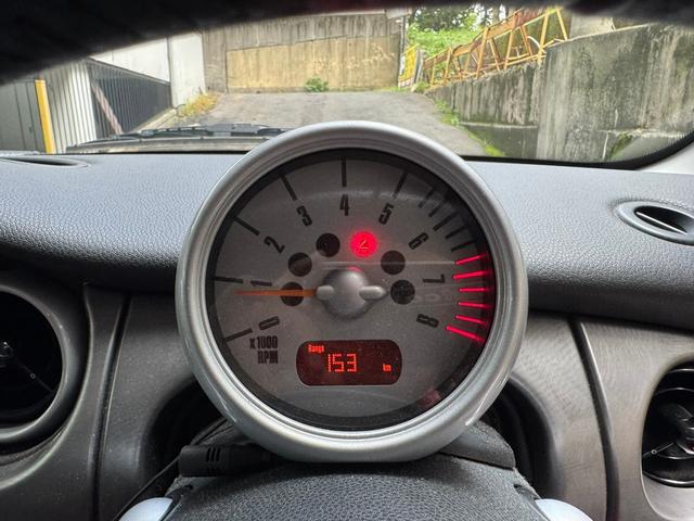 ＭＩＮＩ クーパーＳ　Ｒ５３クーパーＳ　６ＭＴ　スーパーチャージャー　ＢＬＩＴＺ車高調　運転席レカロシート　社外マフラー　オーディオレス　エレクトリックブルー　フロントフォグランプ（39枚目）