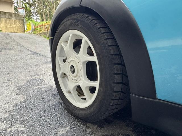 ＭＩＮＩ クーパーＳ　Ｒ５３クーパーＳ　６ＭＴ　スーパーチャージャー　ＢＬＩＴＺ車高調　運転席レカロシート　社外マフラー　オーディオレス　エレクトリックブルー　フロントフォグランプ（65枚目）