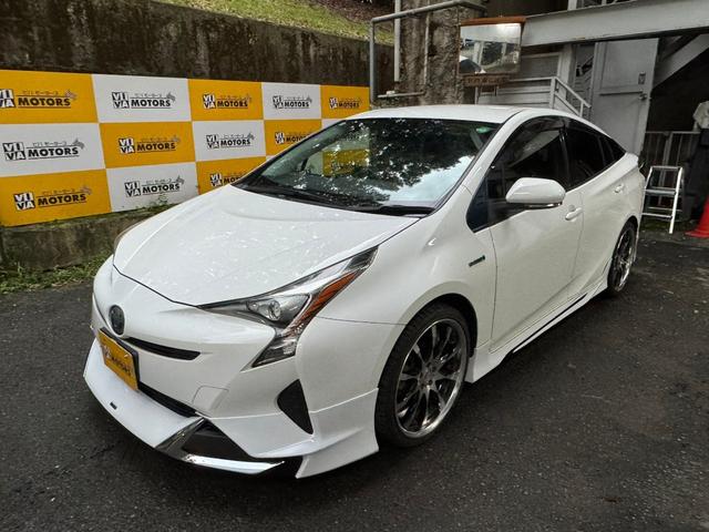 プリウス S モデリスタフロントスポイラー モデリスタサイドスカート WORK SCHWERT19インチアルミ 地デジディーラーナビNSZT-W66T ナビ連動ドラレコDRT-H66A バックモニター スペアタイヤ(2枚目)