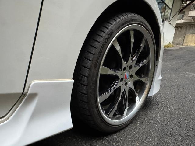プリウス S モデリスタフロントスポイラー モデリスタサイドスカート WORK SCHWERT19インチアルミ 地デジディーラーナビNSZT-W66T ナビ連動ドラレコDRT-H66A バックモニター スペアタイヤ(17枚目)