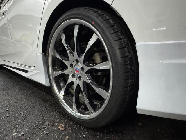 プリウス S モデリスタフロントスポイラー モデリスタサイドスカート WORK SCHWERT19インチアルミ 地デジディーラーナビNSZT-W66T ナビ連動ドラレコDRT-H66A バックモニター スペアタイヤ(21枚目)