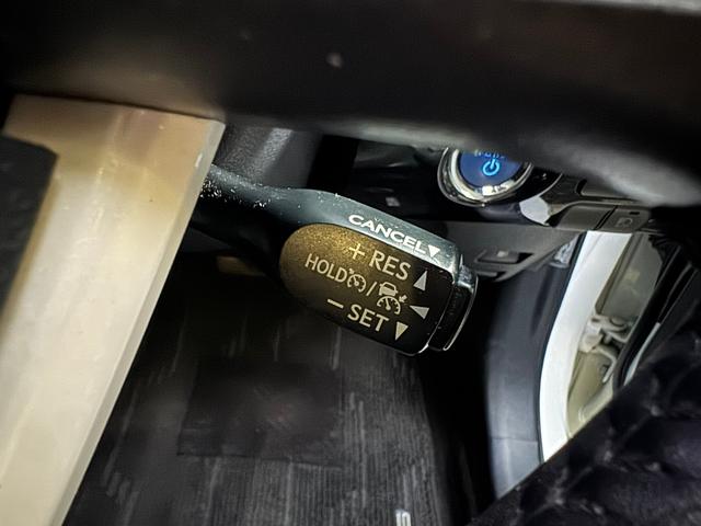 プリウス S モデリスタフロントスポイラー モデリスタサイドスカート WORK SCHWERT19インチアルミ 地デジディーラーナビNSZT-W66T ナビ連動ドラレコDRT-H66A バックモニター スペアタイヤ(25枚目)