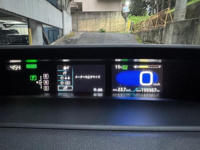 プリウス S モデリスタフロントスポイラー モデリスタサイドスカート WORK SCHWERT19インチアルミ 地デジディーラーナビNSZT-W66T ナビ連動ドラレコDRT-H66A バックモニター スペアタイヤ(49枚目)