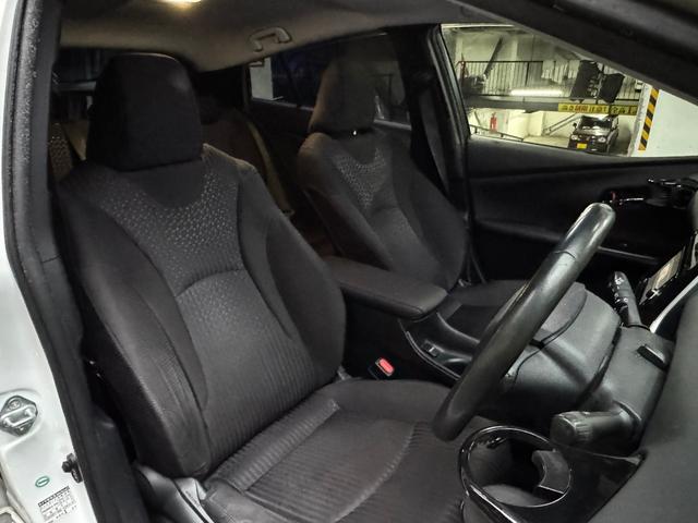 プリウス S モデリスタフロントスポイラー モデリスタサイドスカート WORK SCHWERT19インチアルミ 地デジディーラーナビNSZT-W66T ナビ連動ドラレコDRT-H66A バックモニター スペアタイヤ(52枚目)