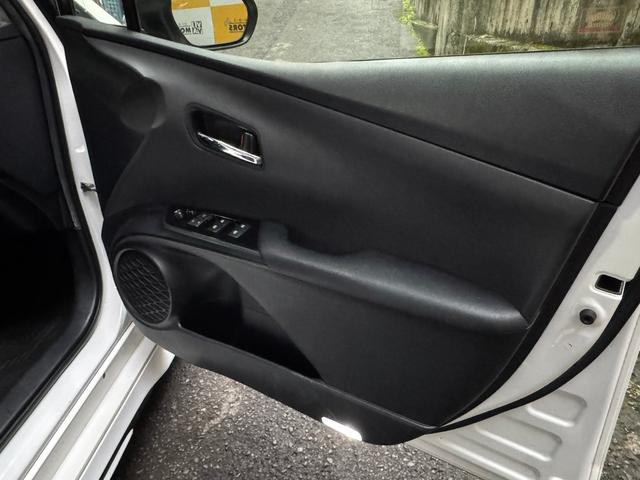 プリウス S モデリスタフロントスポイラー モデリスタサイドスカート WORK SCHWERT19インチアルミ 地デジディーラーナビNSZT-W66T ナビ連動ドラレコDRT-H66A バックモニター スペアタイヤ(54枚目)