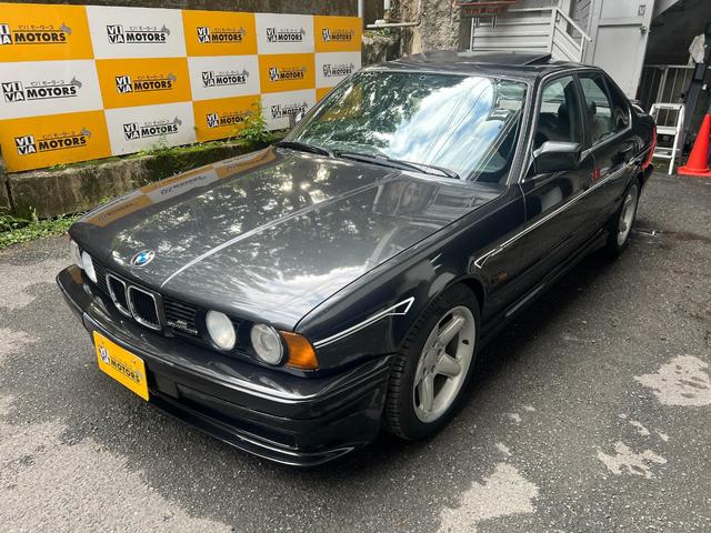 当店は最新テスター完備！国産車でも外車でも正確な診断ができますよ。