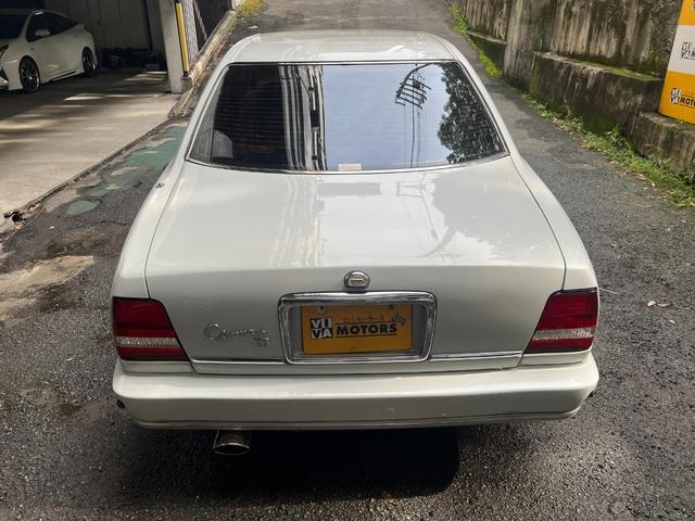 シーマ ４１Ｌ　レザーシート　電動シート　カーボンボンネット　ＷＯＲＫ　ＶＡＲＩＡＮＺＡ　１９インチアルミ　車高調　リアトーコントロールロッド　Ｋ－ＢＲＥＡＫマフラー　ＬＥＤテールランプ（11枚目）