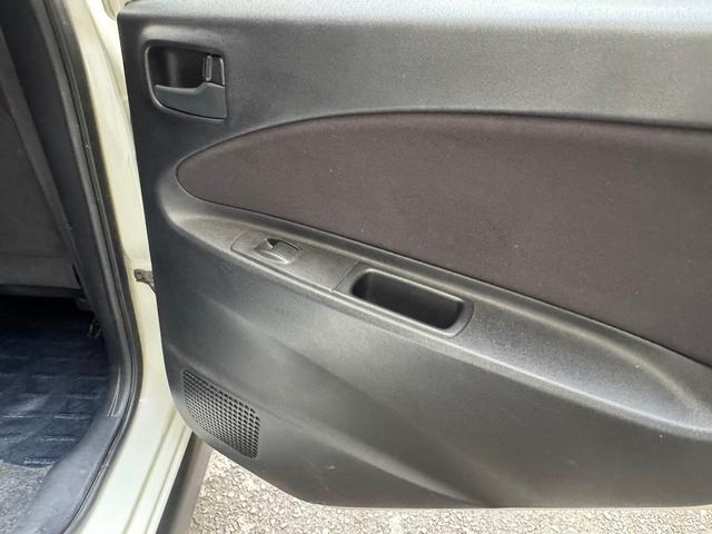 コルト ラリーアート　バージョンＲ　５ＭＴ　ターボ　１６インチ純正アルミ（39枚目）