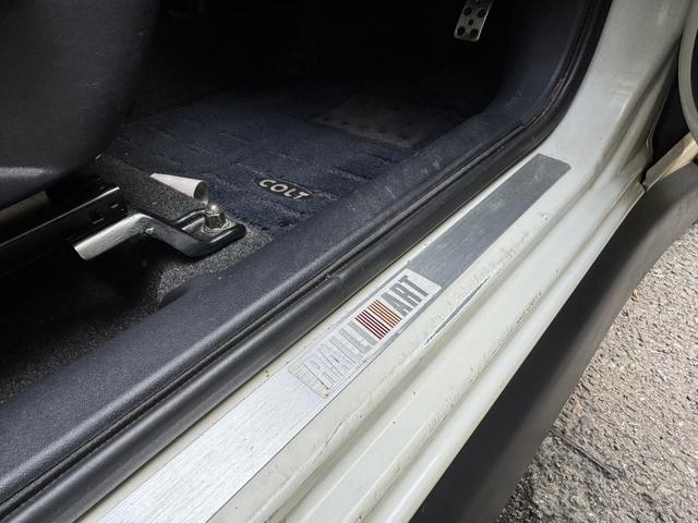 コルト ラリーアート　バージョンＲ　５ＭＴ　ターボ　１６インチ純正アルミ（43枚目）