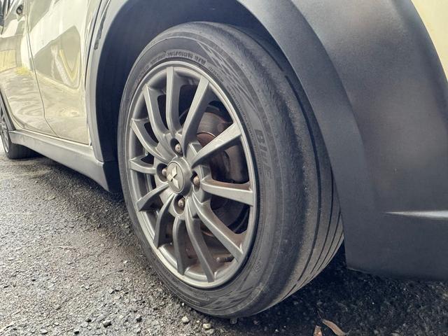 コルト ラリーアート　バージョンＲ　５ＭＴ　ターボ　１６インチ純正アルミ（49枚目）