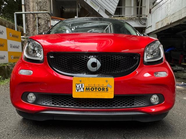 スマートフォーフォー プライム　プライム　黒革シート　パノラマルーフ　パナソニックナビＣＮ－Ｇ１１００ＶＤ　バックモニター　１５インチ純正アルミ　純正フロアマット（3枚目）