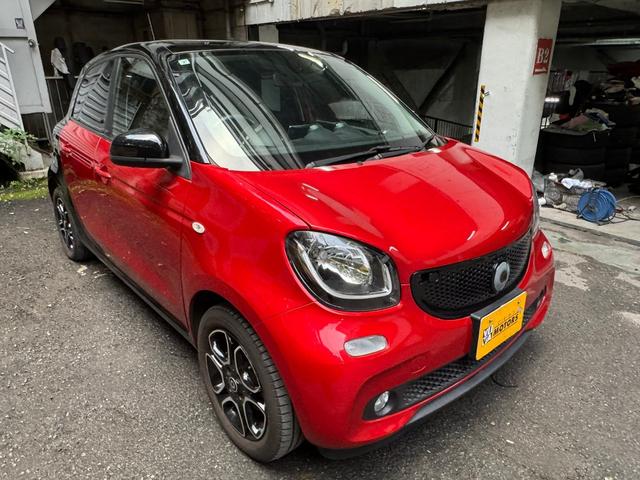 スマートフォーフォー プライム　プライム　黒革シート　パノラマルーフ　パナソニックナビＣＮ－Ｇ１１００ＶＤ　バックモニター　１５インチ純正アルミ　純正フロアマット（6枚目）