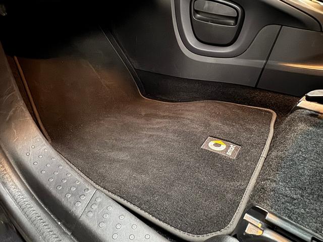 スマートフォーフォー プライム　プライム　黒革シート　パノラマルーフ　パナソニックナビＣＮ－Ｇ１１００ＶＤ　バックモニター　１５インチ純正アルミ　純正フロアマット（39枚目）